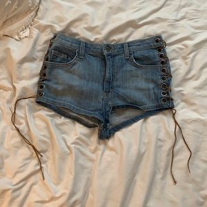 CARMAR jean shorts with detail on side!